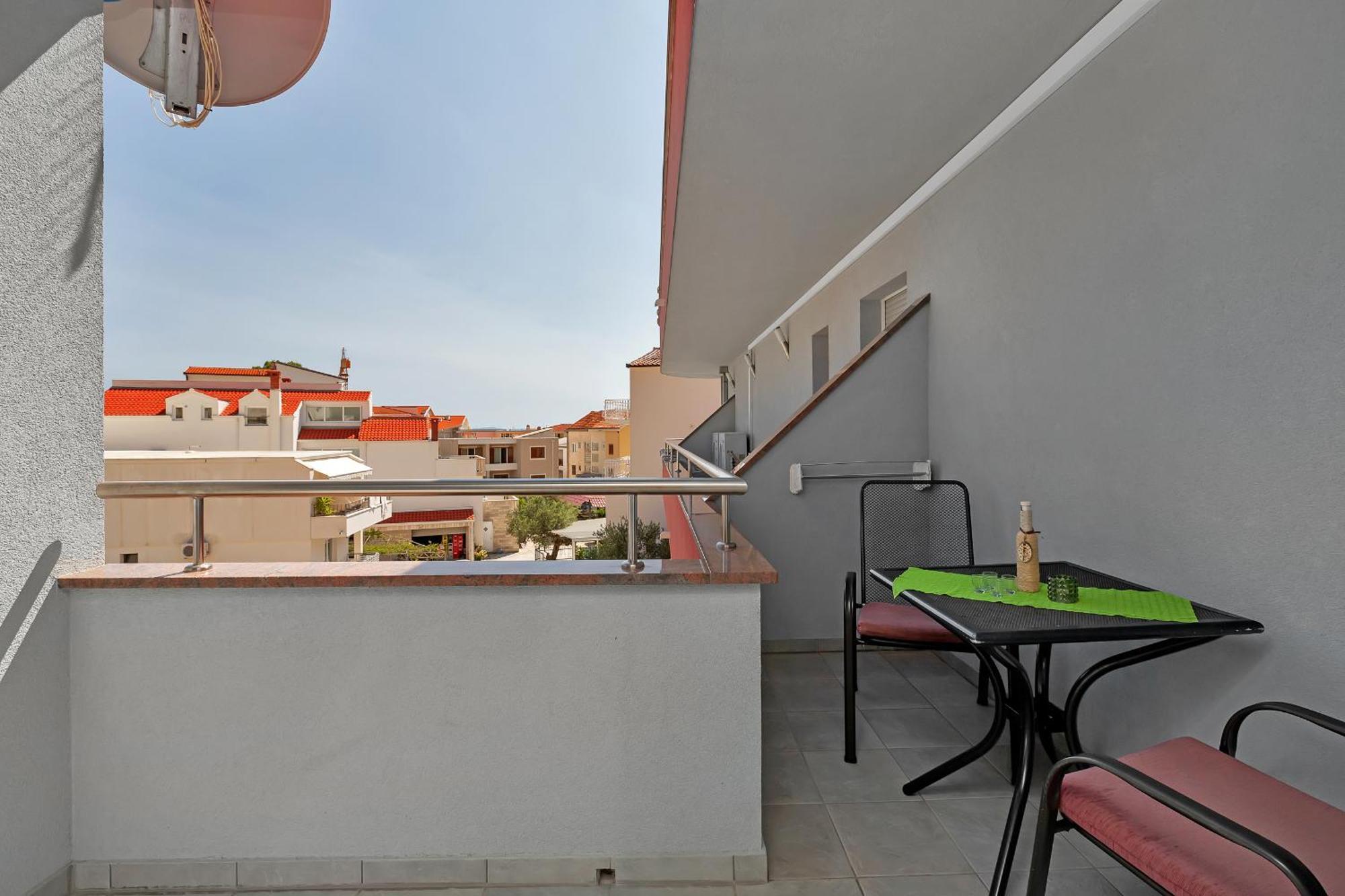 Villa Juric 2 Baska Voda Luaran gambar