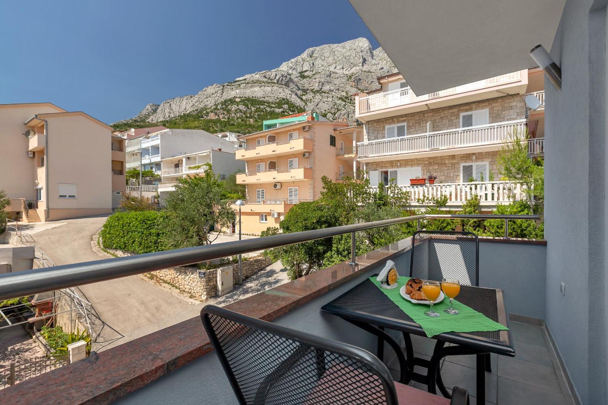 Villa Juric 2 Baska Voda Luaran gambar